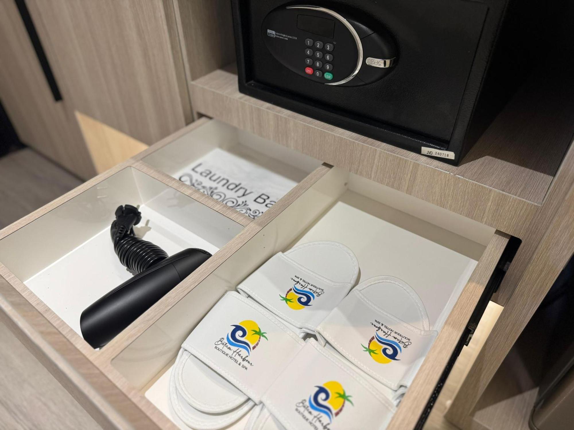 Batam Harbour Boutique Hotel & Spa Nagoya Room photo